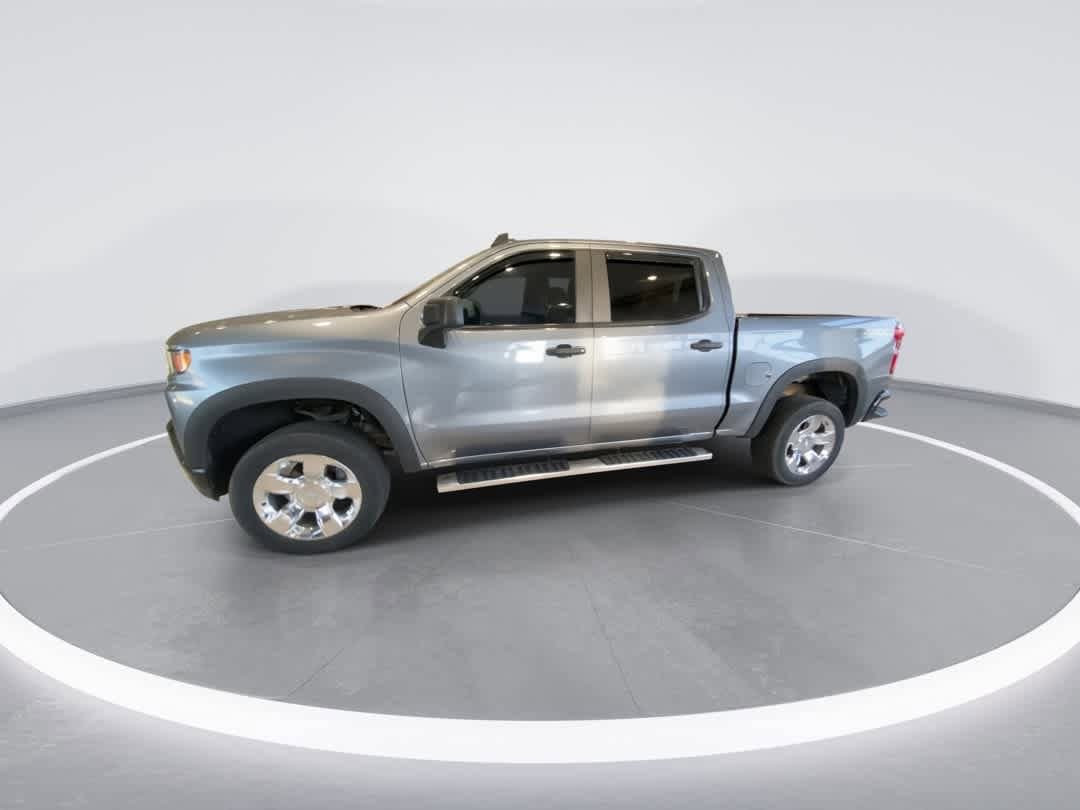 Thumbnail: 2020 Chevrolet Silverado 1500 - 4