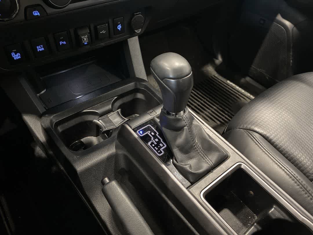 Thumbnail: 2020 Toyota Tacoma - 20