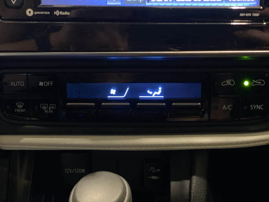 Thumbnail: 2018 Toyota Corolla iM - 20