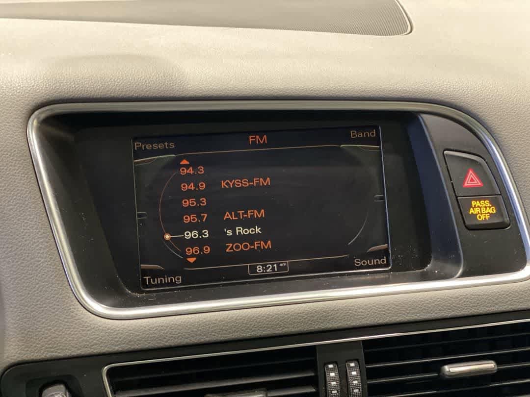 Thumbnail: 2010 Audi Q5 - 18