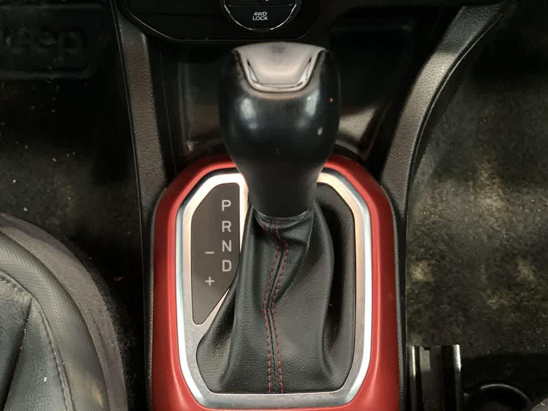 Thumbnail: 2020 Jeep Renegade - 21