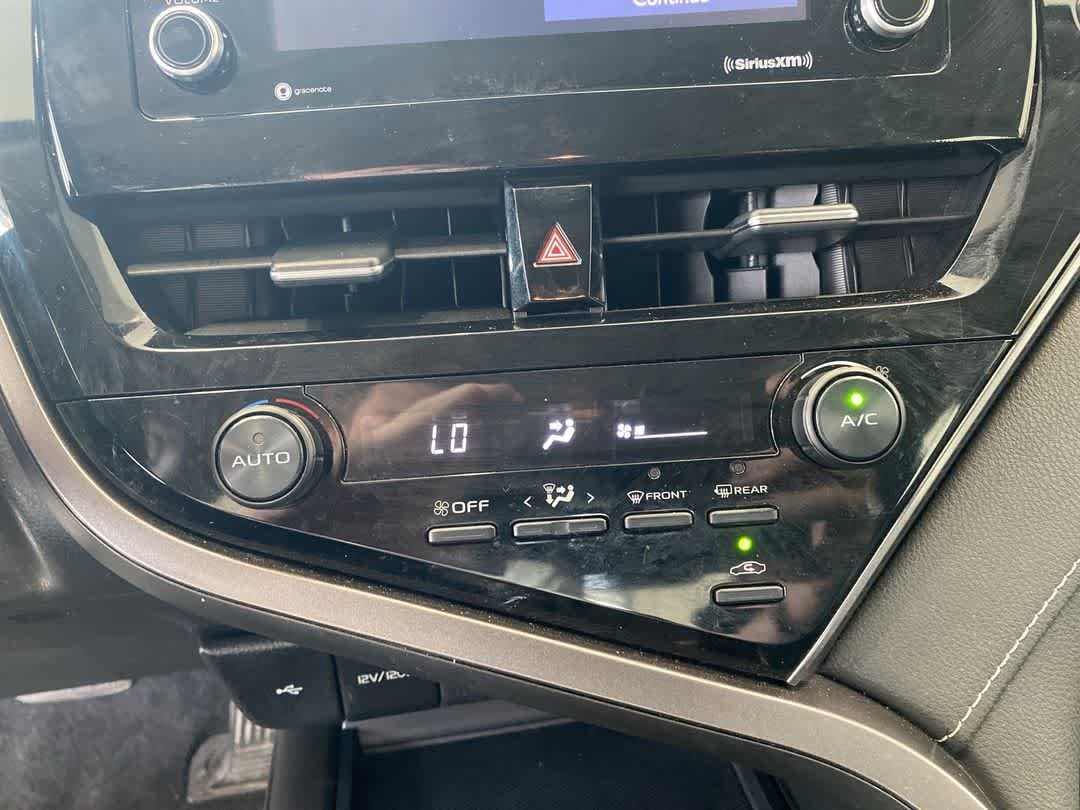 Thumbnail: 2021 Toyota Camry - 20