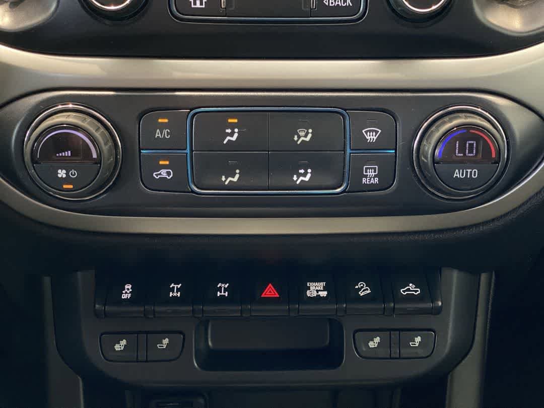 Thumbnail: 2019 Chevrolet Colorado - 21