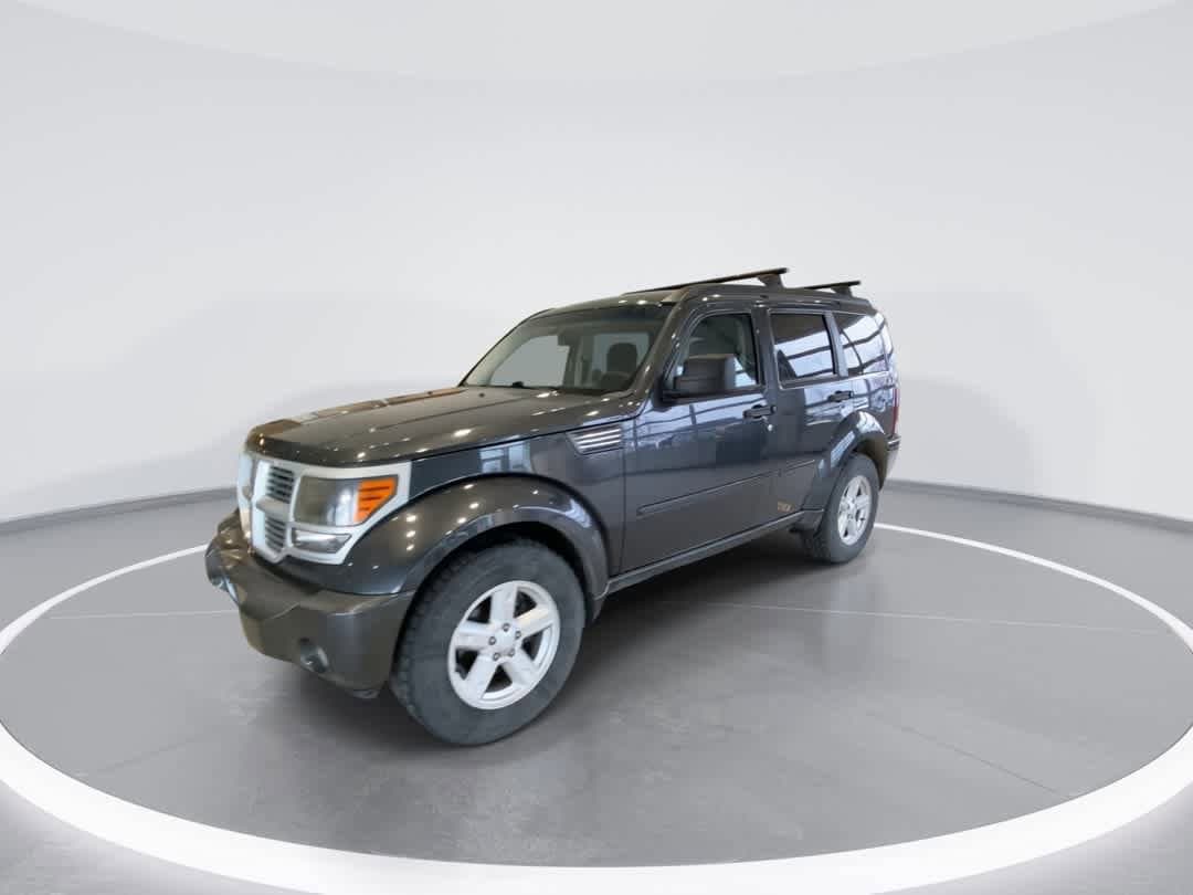 Thumbnail: 2011 Dodge Nitro - 4
