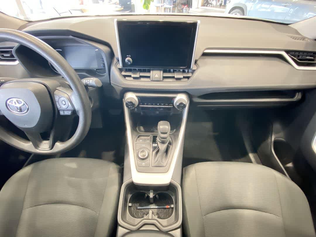 Thumbnail: 2024 Toyota RAV4 - 23