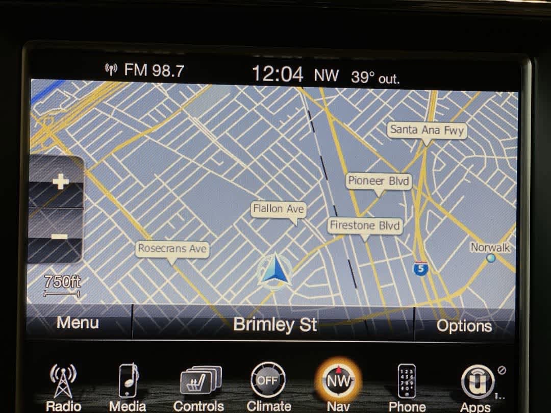 Thumbnail: 2014 Jeep Grand Cherokee - 21