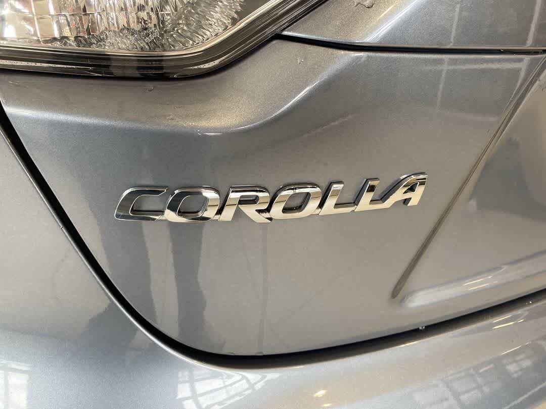 Thumbnail: 2021 Toyota Corolla - 10