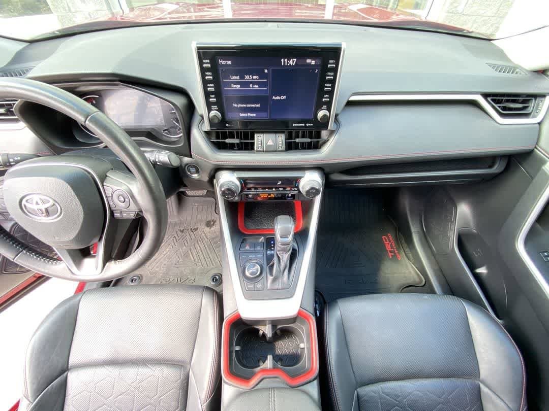 Thumbnail: 2022 Toyota RAV4 - 23