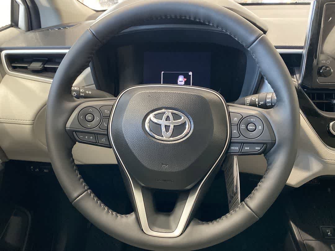 Thumbnail: 2026 Toyota Corolla Cross - 17