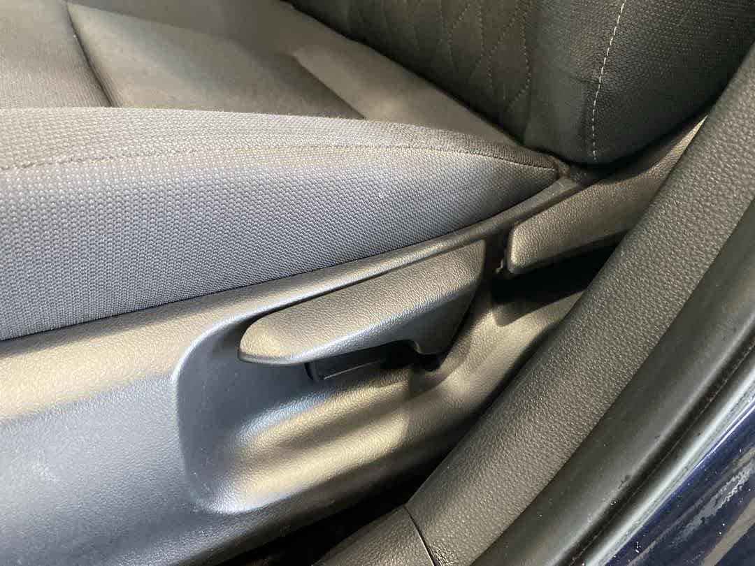 Thumbnail: 2024 Toyota Corolla - 12