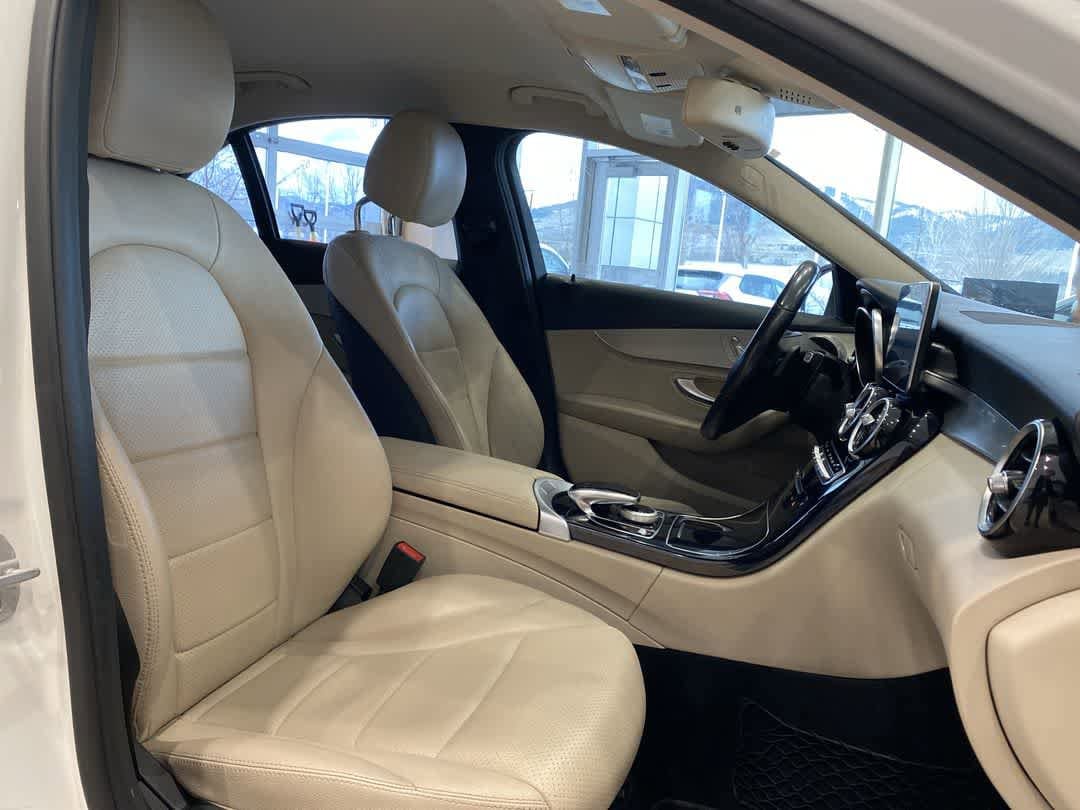 Thumbnail: 2015 Mercedes-Benz C-Class - 23