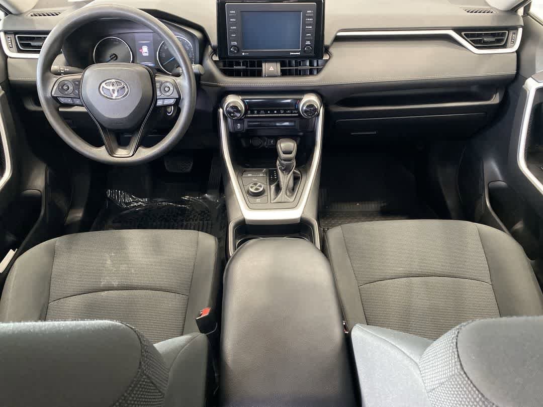 Thumbnail: 2021 Toyota RAV4 - 20