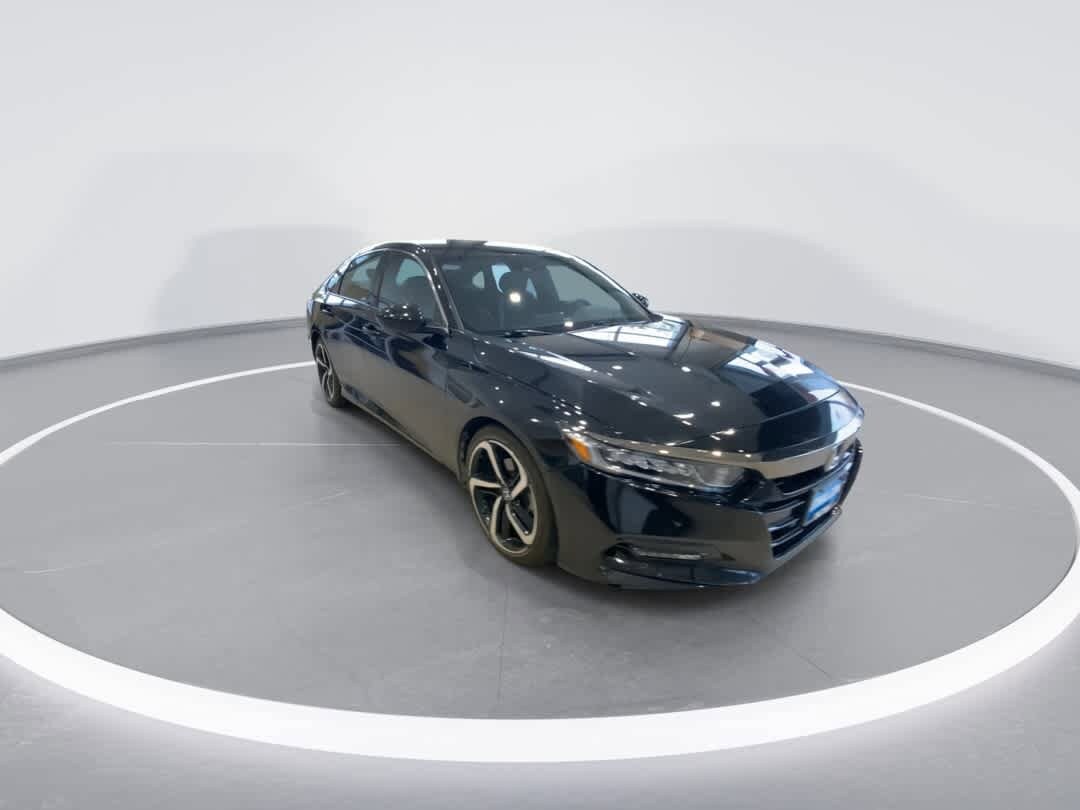 2019 Honda Accord Sport photo 2