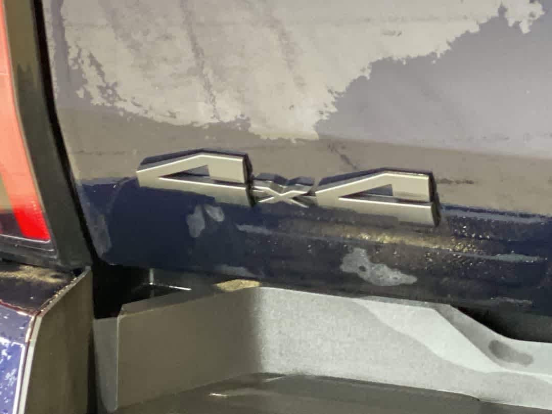 Thumbnail: 2025 Toyota Tundra - 11