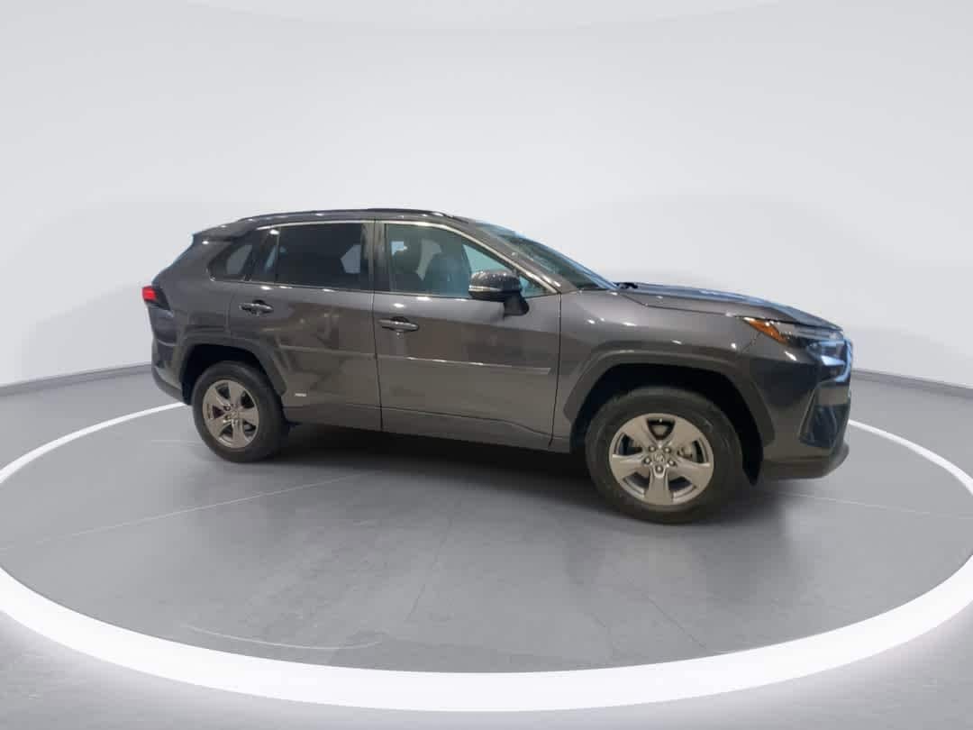 Thumbnail: 2024 Toyota RAV4 - 9