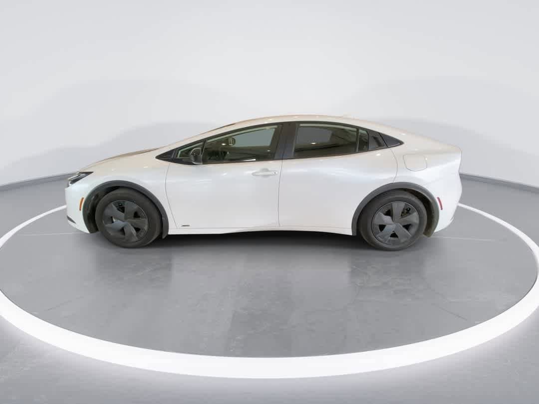 Thumbnail: 2023 Toyota Prius - 5