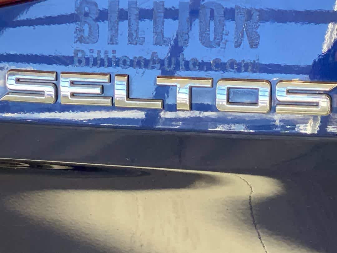 Thumbnail: 2021 Kia Seltos - 11