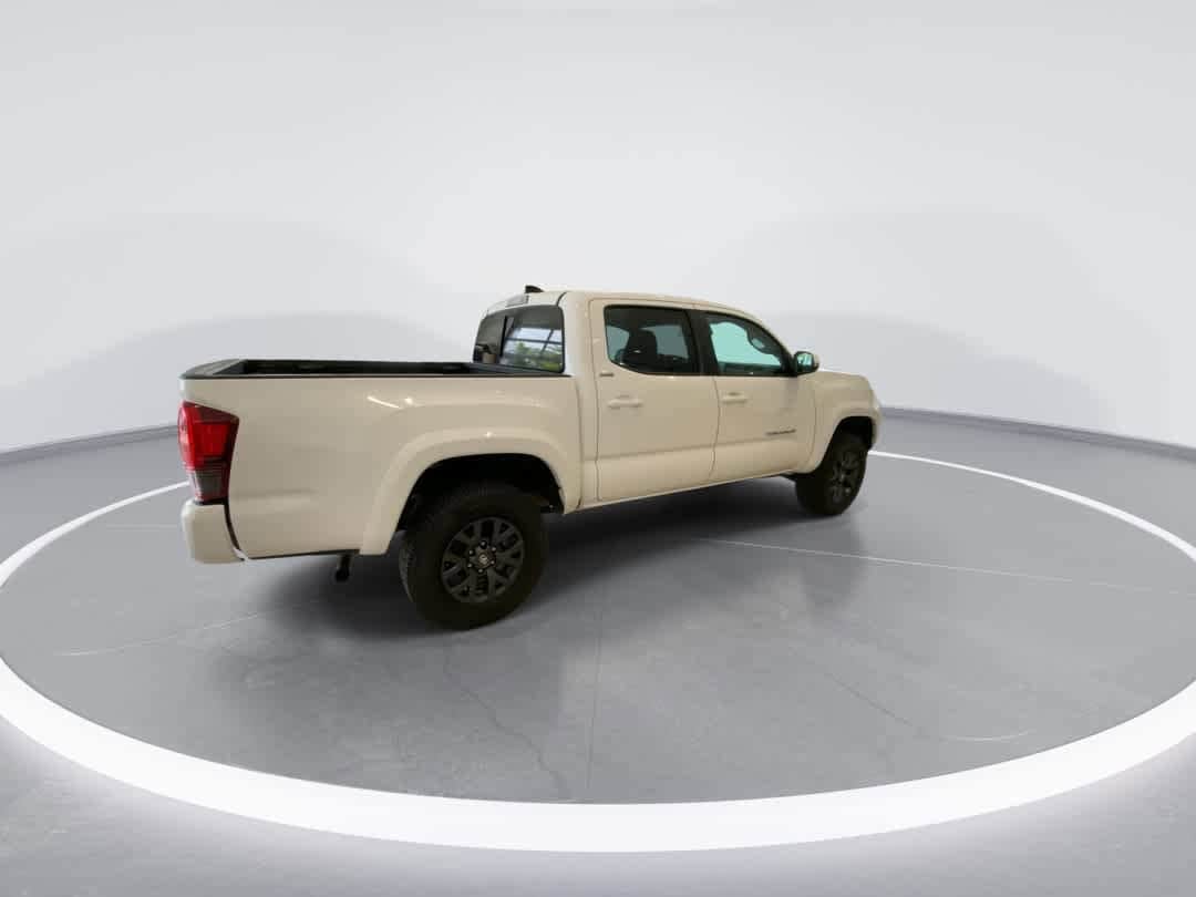 Thumbnail: 2023 Toyota Tacoma - 8
