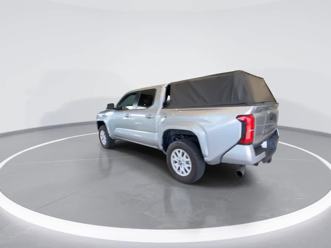 Thumbnail: 2024 Toyota Tacoma - 6