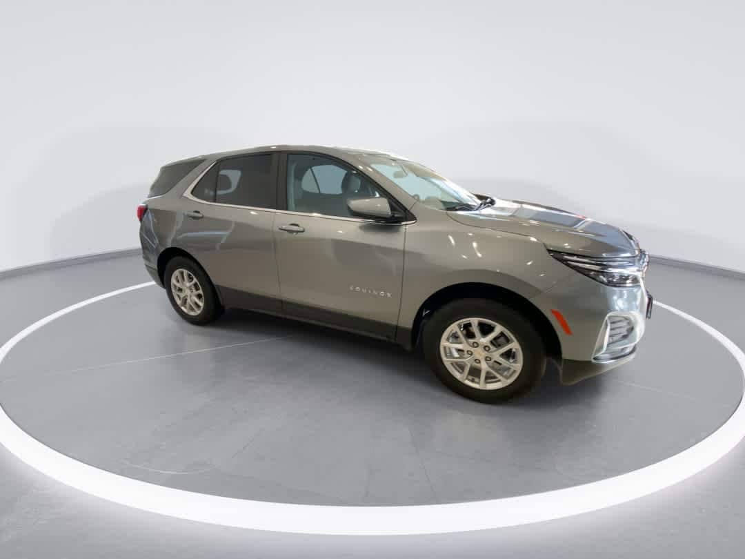 Thumbnail: 2024 Chevrolet Equinox - 2