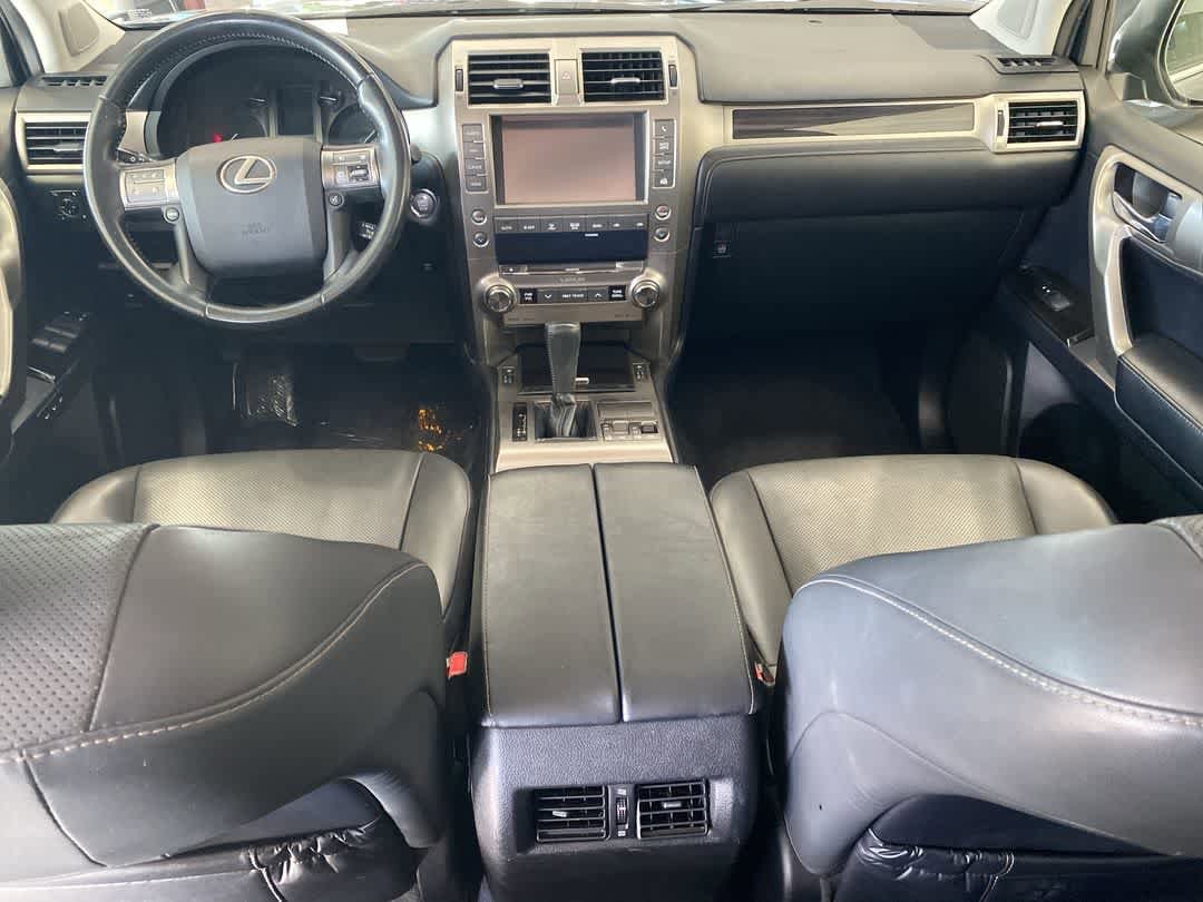 Thumbnail: 2018 Lexus GX - 23