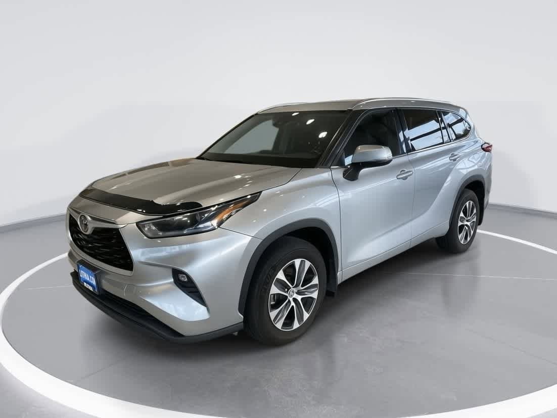 2021 Toyota Highlander XLE -
                Missoula, MT