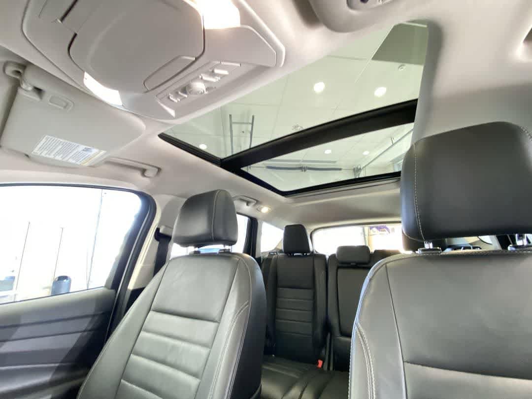 Thumbnail: 2015 Ford Escape - 24