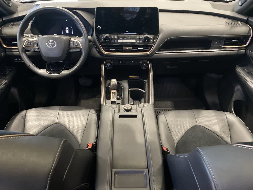 Thumbnail: 2024 Toyota Grand Highlander - 20