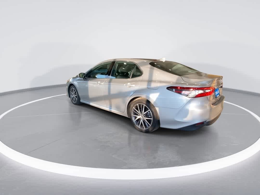 Thumbnail: 2024 Toyota Camry - 6