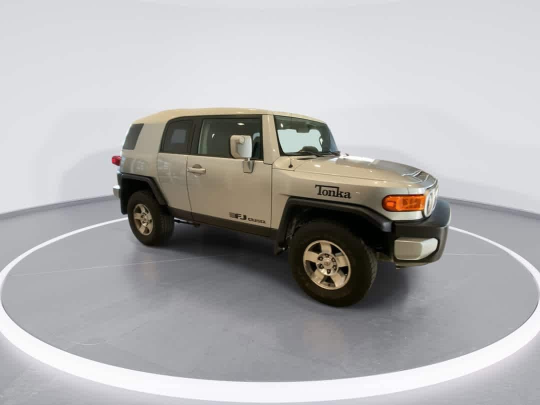 Thumbnail: 2008 Toyota FJ Cruiser - 2