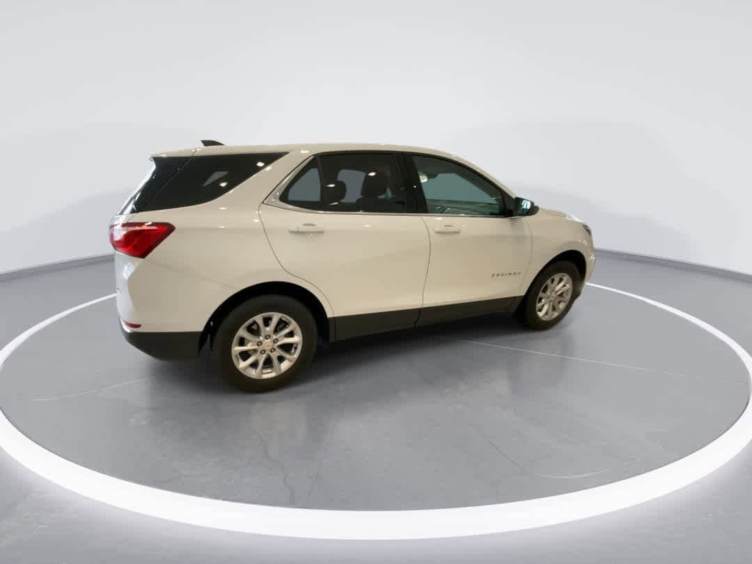 Thumbnail: 2020 Chevrolet Equinox - 8