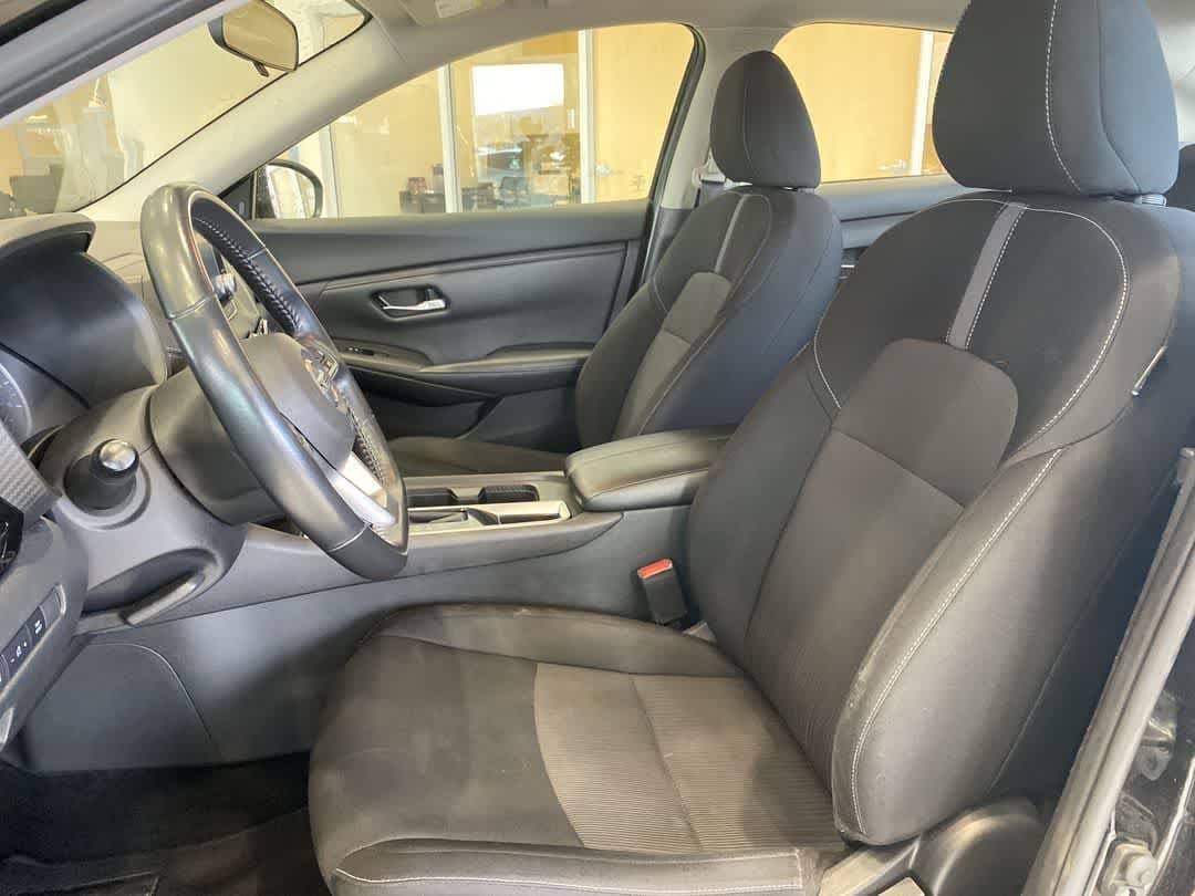 Thumbnail: 2022 Nissan Sentra - 11