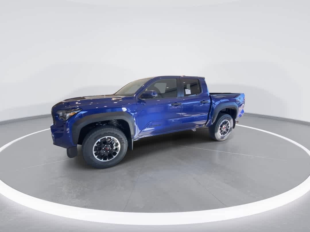 2025 Toyota Tacoma TRD Off-Road photo 4