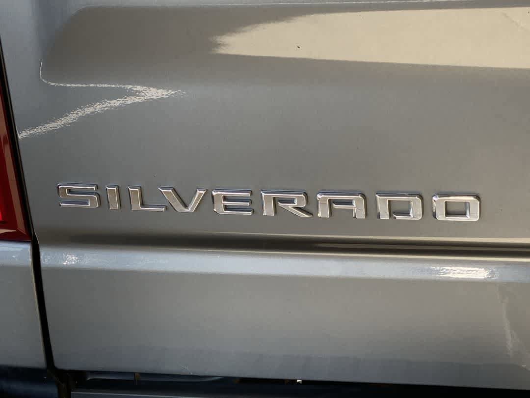 Thumbnail: 2019 Chevrolet Silverado 1500 - 11