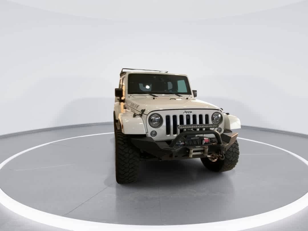 Thumbnail: 2016 Jeep Wrangler - 3