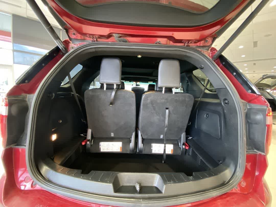 Thumbnail: 2016 Ford Explorer - 27