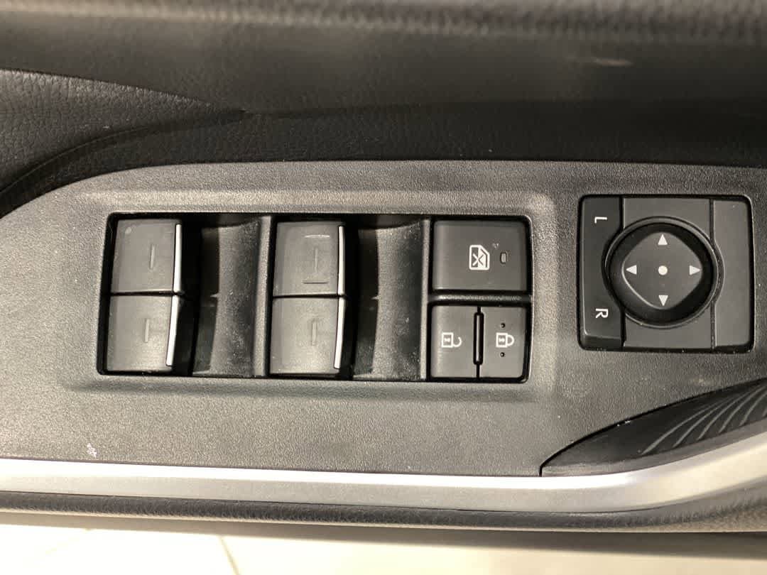 Thumbnail: 2025 Toyota RAV4 - 16