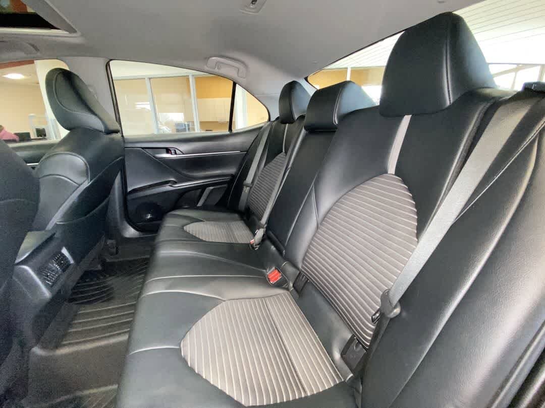 Thumbnail: 2022 Toyota Camry - 24