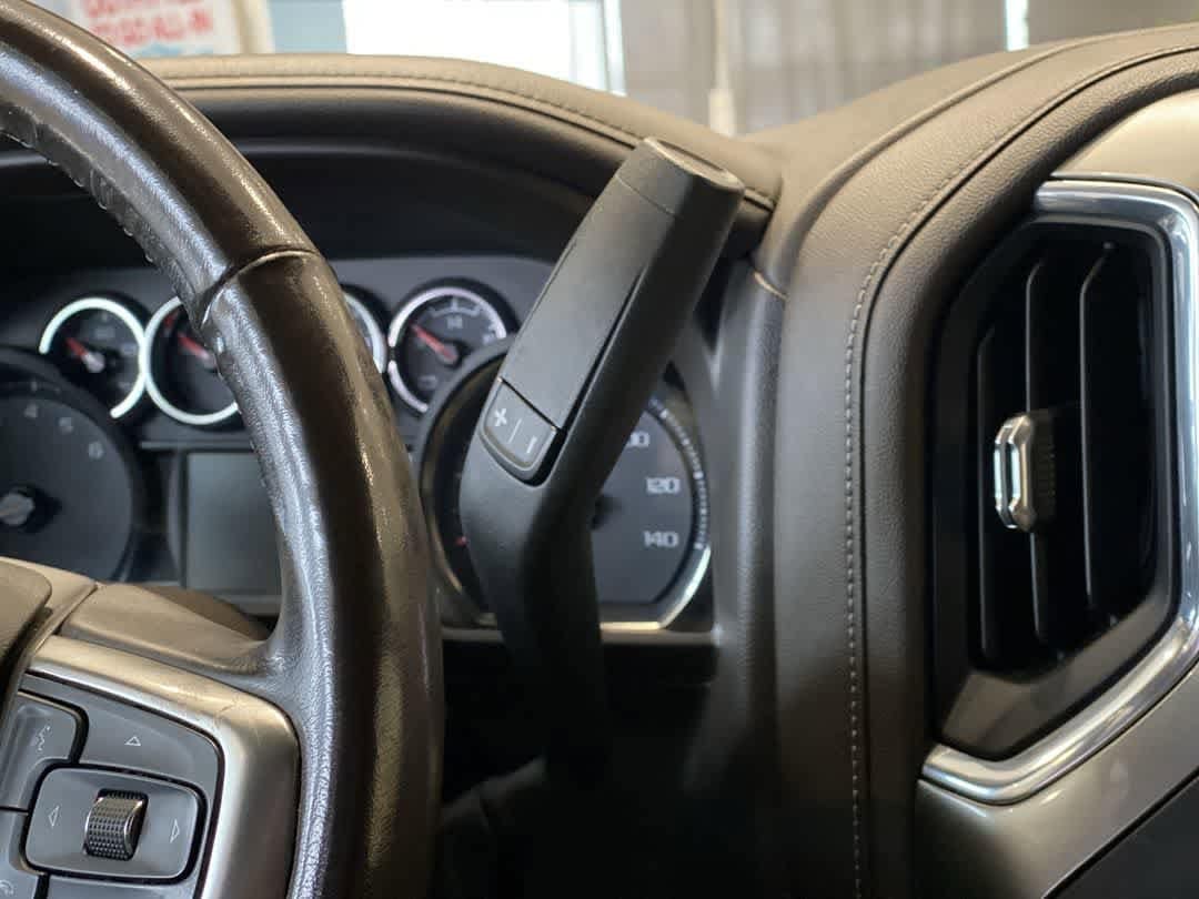 Thumbnail: 2020 Chevrolet Silverado 1500 - 22