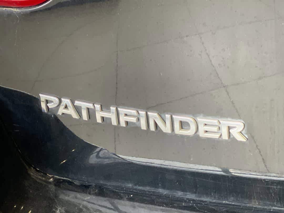 Thumbnail: 2017 Nissan Pathfinder - 11