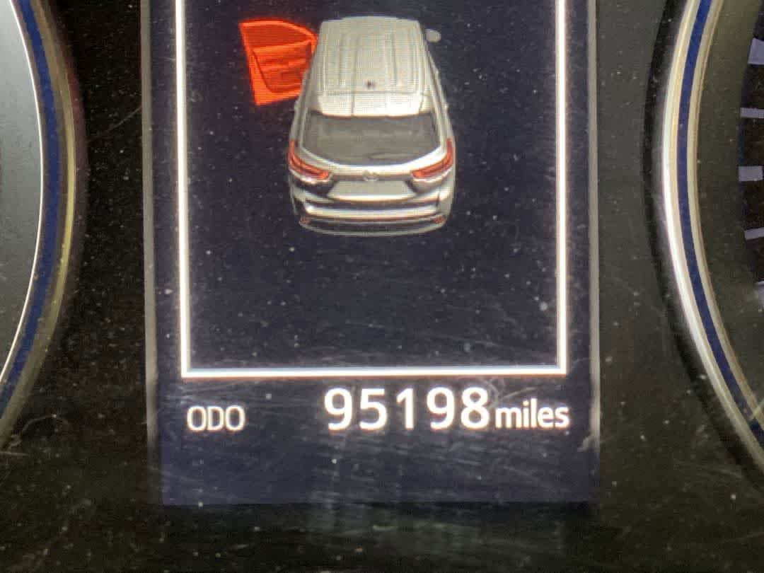 Thumbnail: 2018 Toyota Highlander - 19