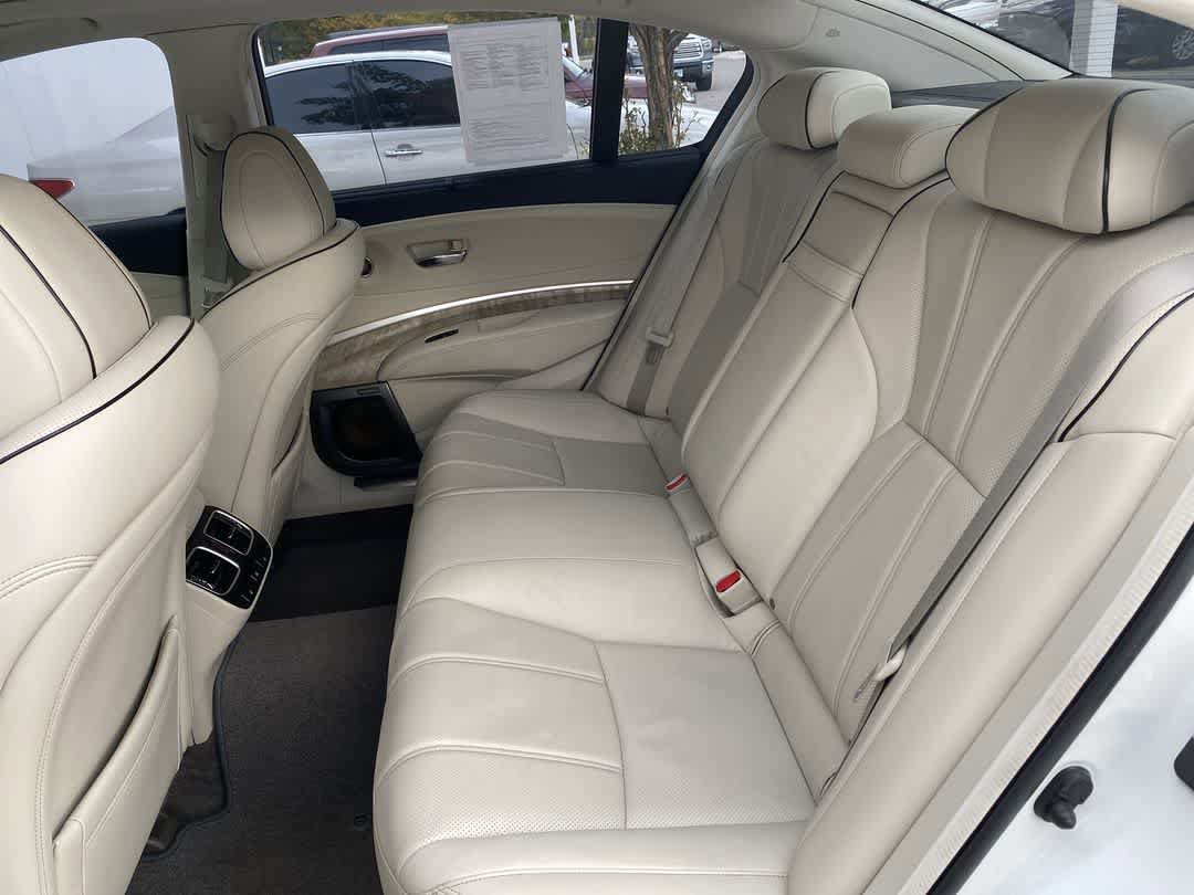 Thumbnail: 2019 Acura RLX - 24