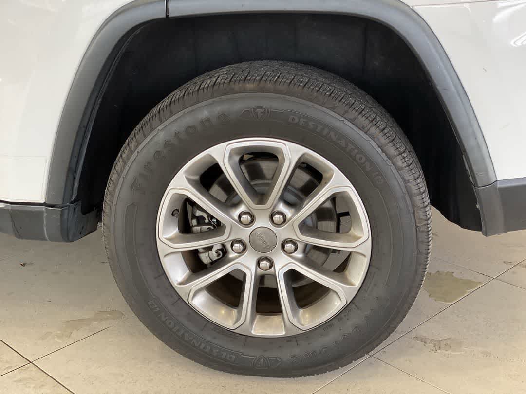 Thumbnail: 2014 Jeep Grand Cherokee - 13