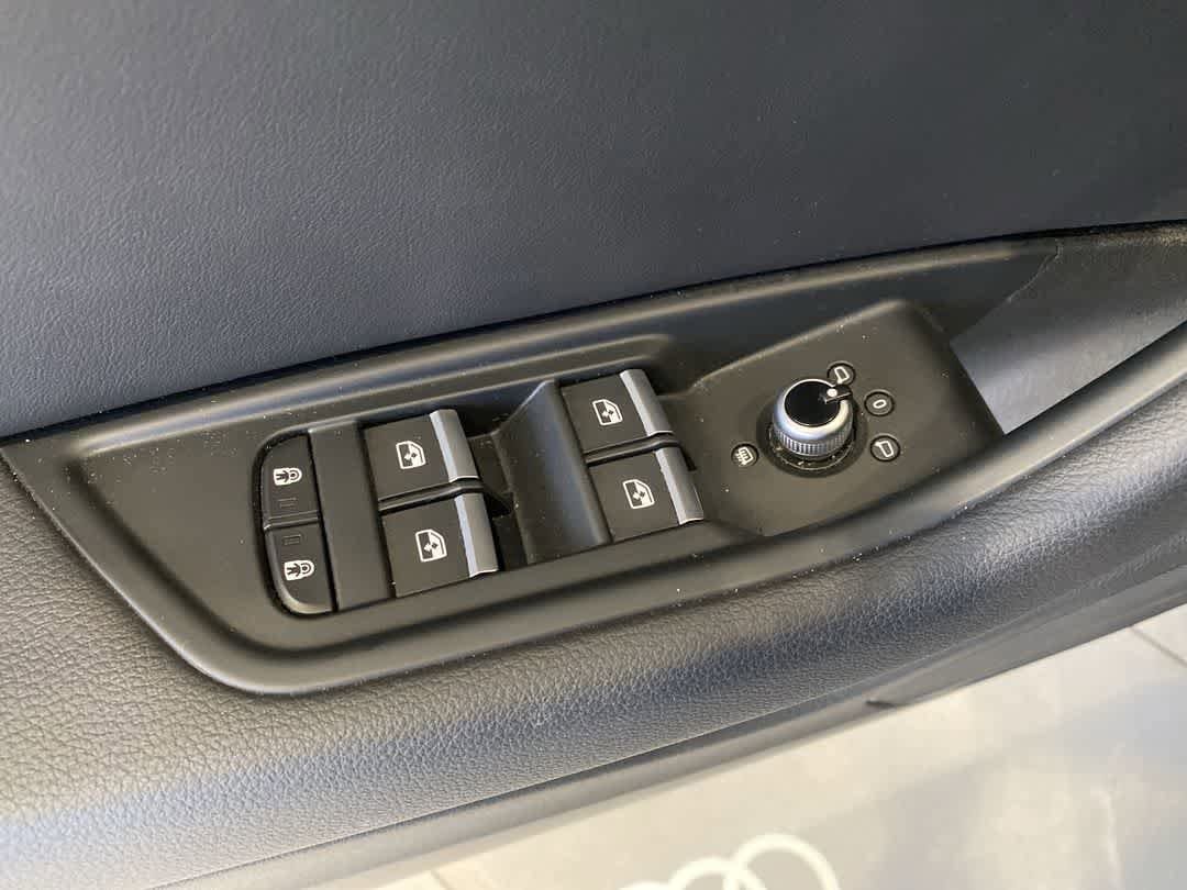 Thumbnail: 2023 Audi A5 - 13