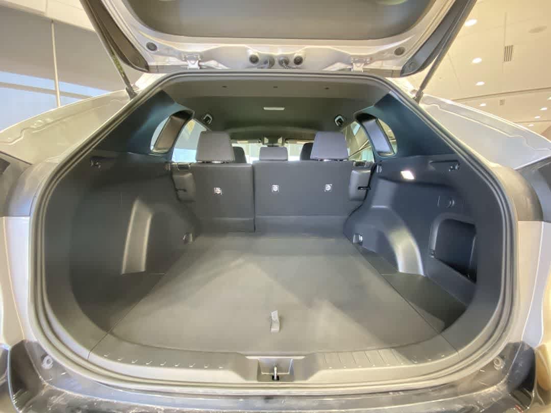 Thumbnail: 2023 Toyota RAV4 - 25