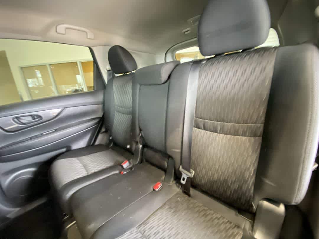 Thumbnail: 2020 Nissan Rogue - 24