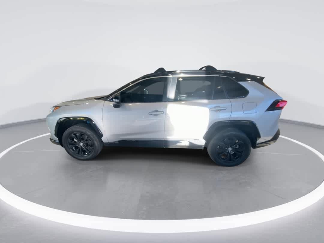 Thumbnail: 2022 Toyota RAV4 - 5