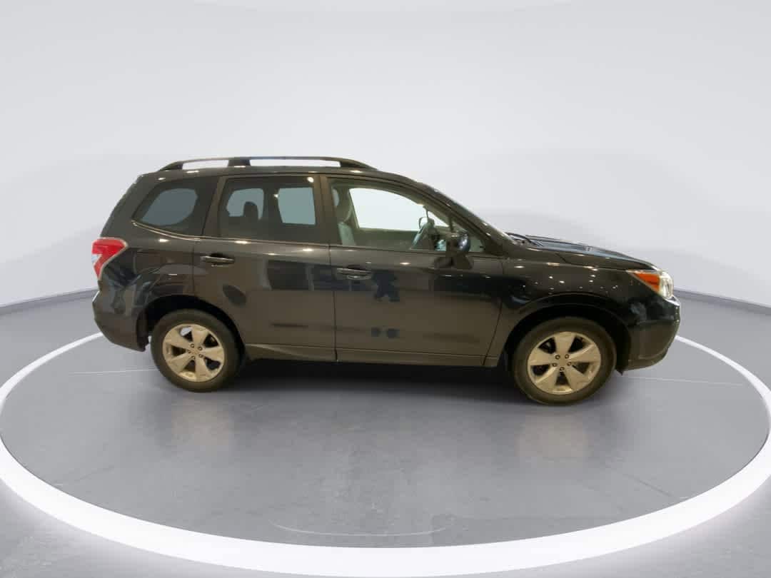 Thumbnail: 2015 Subaru Forester - 9