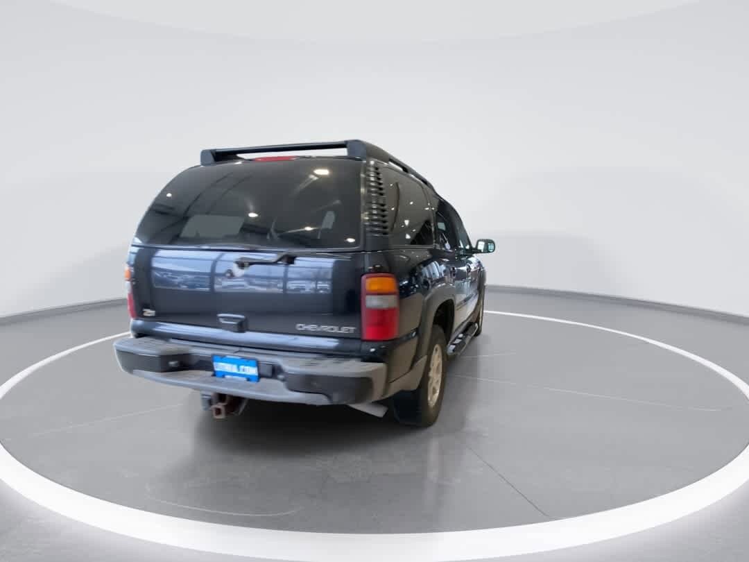 Thumbnail: 2002 Chevrolet Tahoe - 8