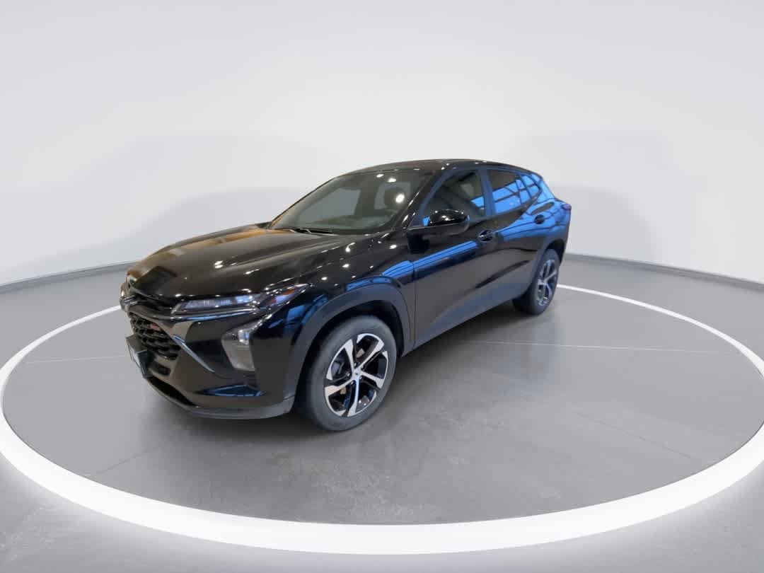 Thumbnail: 2025 Chevrolet Trax - 4